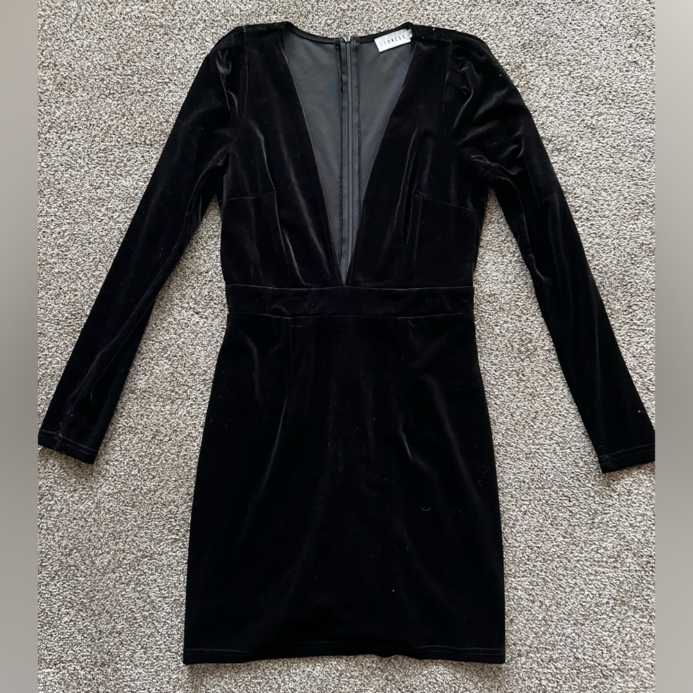 V neck velvet dress